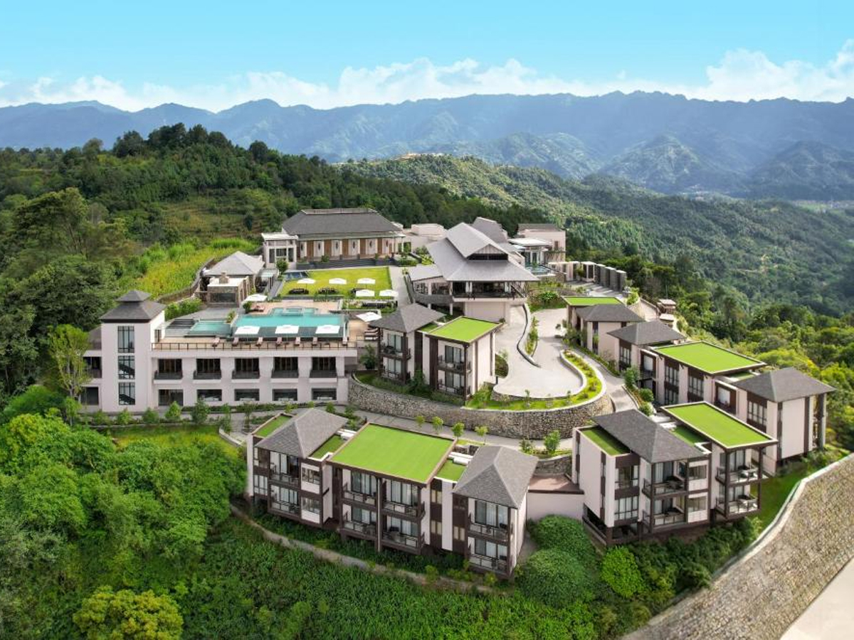 Dusit Thani Himalaya Resort